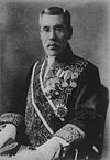 https://upload.wikimedia.org/wikipedia/commons/thumb/7/78/Hiranuma_Kiichiro.jpg/100px-Hiranuma_Kiichiro.jpg